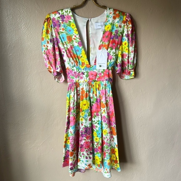 Les Reveries Dresses & Skirts - Les Reveries Silk Floral Dress Size 6